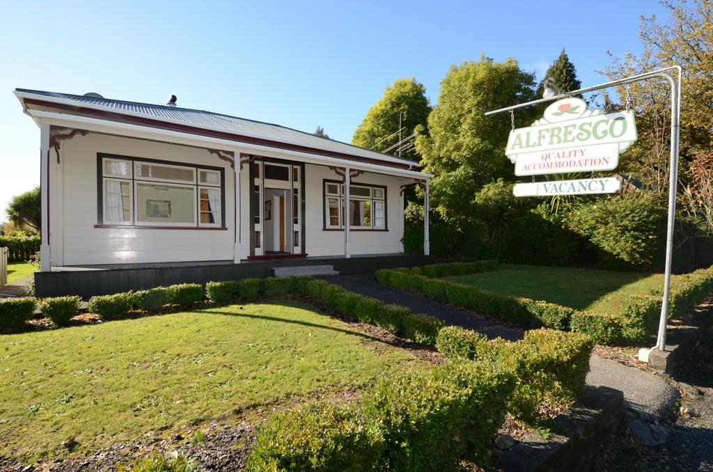 Alfresco Eatery&Historic Villas Reefton Esterno foto