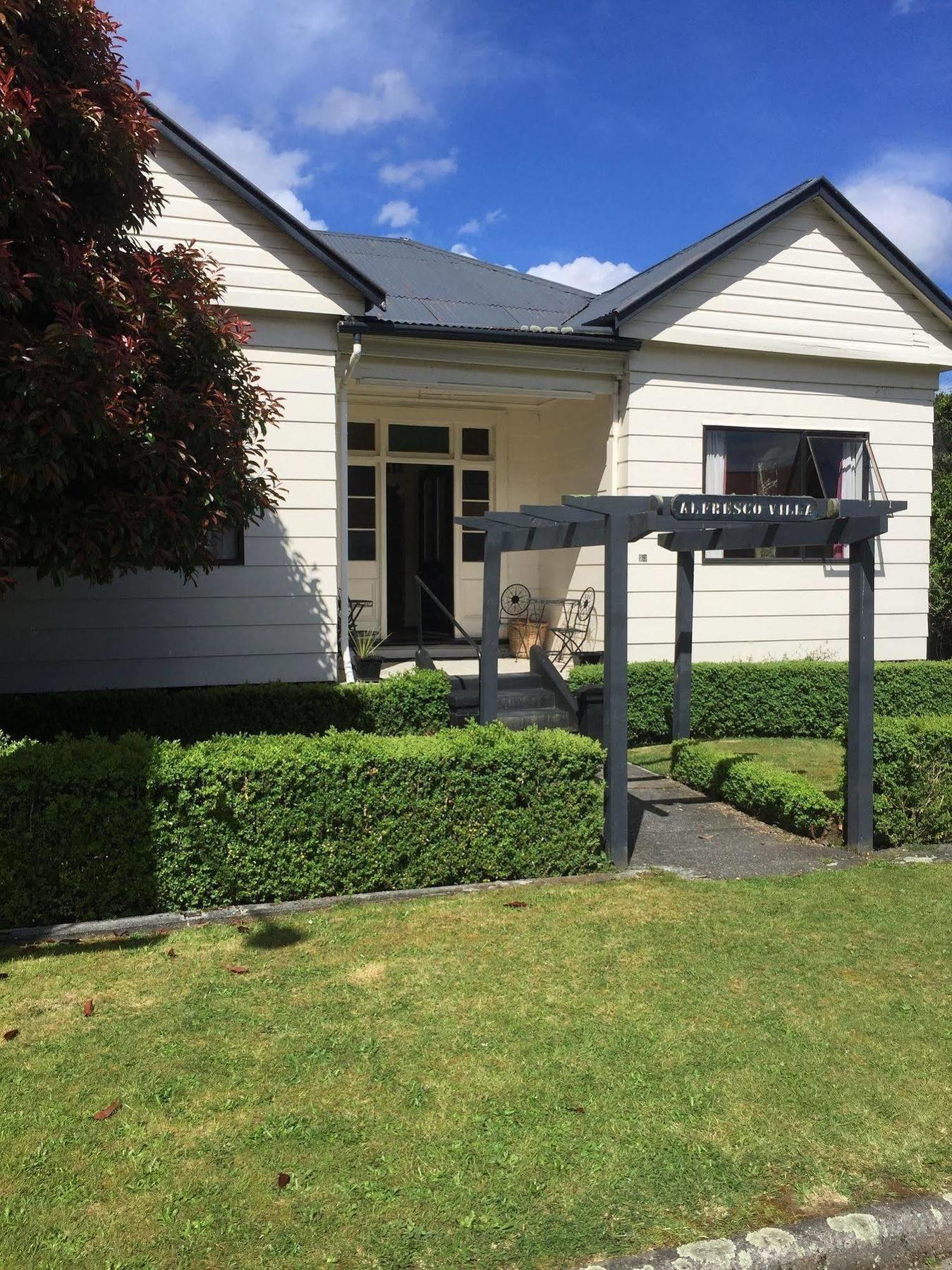 Alfresco Eatery&Historic Villas Reefton Esterno foto